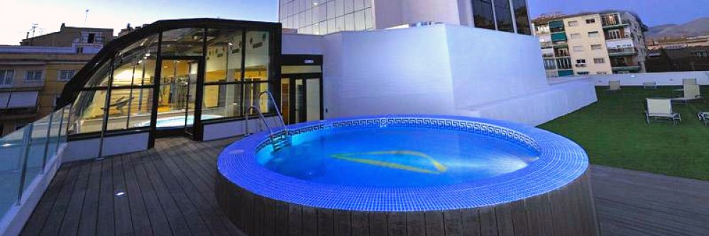 Descubre Granada en hotel 4* con spa