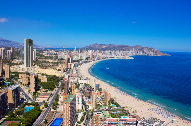 Hotel 4 Con Media Pension En Primera Linea De Mar Benidorm Buscounchollo Com